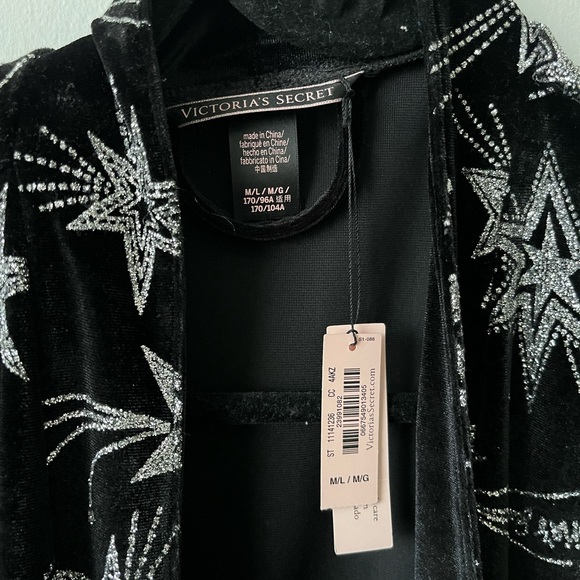 VICTORIA SECRET ROBE - Picture 4 of 4